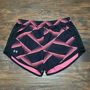 Under Armour heat gear athletic shorts S
